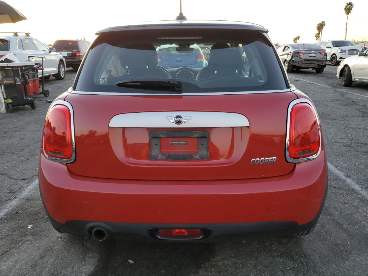 Photo 5 VIN: WMWXM5C58FT938744 - MINI COOPER 