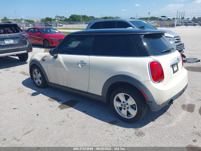 Photo 2 VIN: WMWXM5C58FT939506 - MINI COOPER 