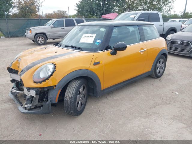 Photo 1 VIN: WMWXM5C59F3A56601 - MINI HARDTOP 