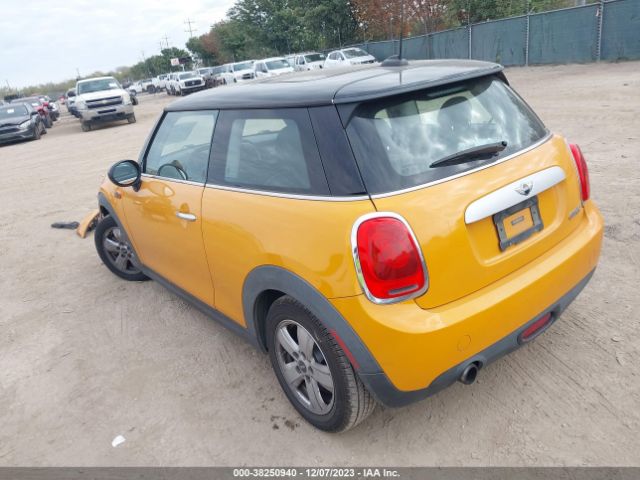 Photo 2 VIN: WMWXM5C59F3A56601 - MINI HARDTOP 