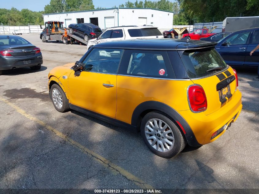 Photo 2 VIN: WMWXM7C51ET970347 - MINI COOPER 