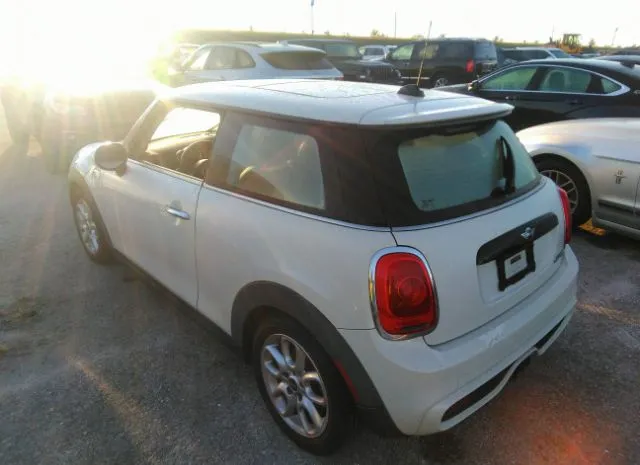 Photo 2 VIN: WMWXM7C53ET988008 - MINI COOPER HARDTOP 