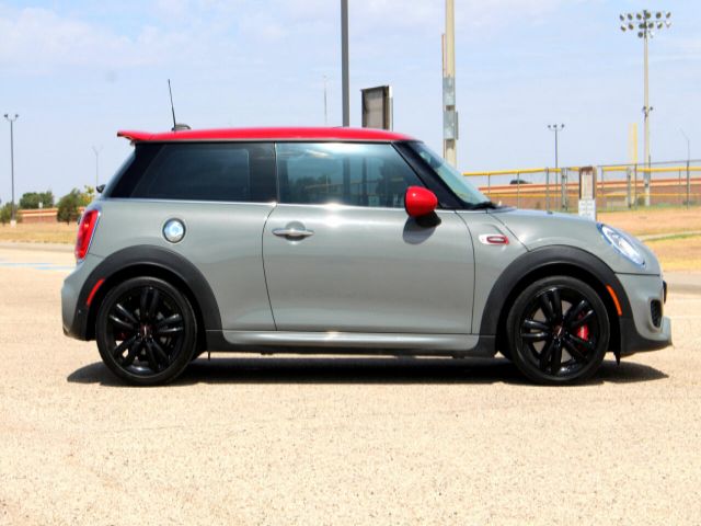 Photo 2 VIN: WMWXM9C36HT998224 - MINI HARDTOP 2 DOOR 