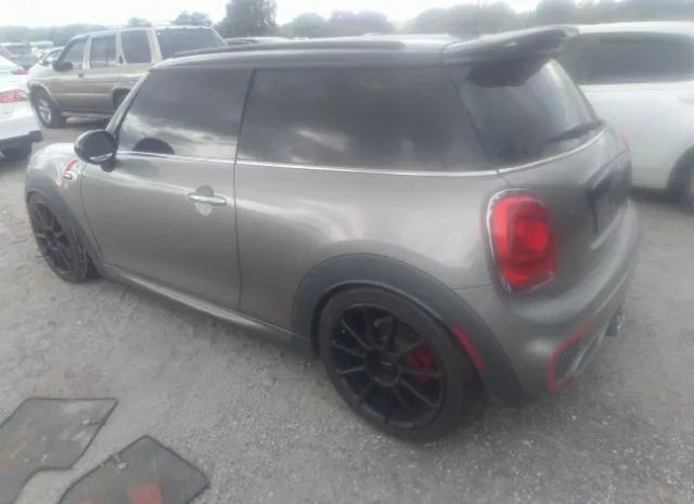 Photo 2 VIN: WMWXM9C3XH2F66048 - MINI HARDTOP 2 DOOR 