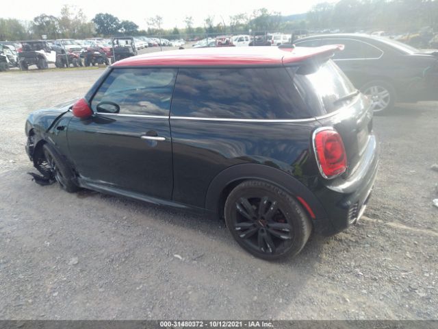 Photo 2 VIN: WMWXM9C50GT997859 - MINI COOPER 