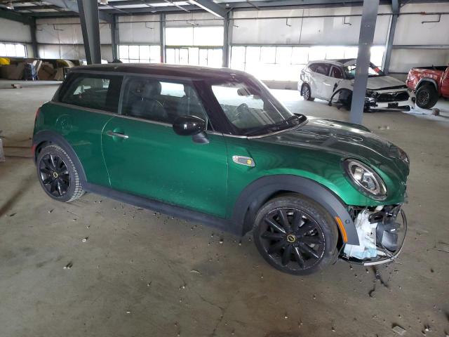 Photo 3 VIN: WMWXP3C00M2N03901 - MINI COOPER SE 