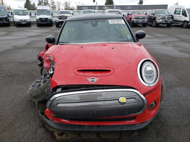 Photo 4 VIN: WMWXP3C09M2P35977 - MINI COOPER SE 