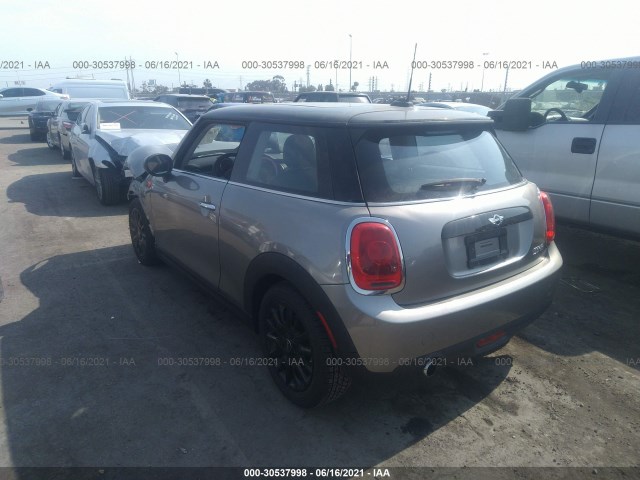 Photo 2 VIN: WMWXP5C31H2F61286 - MINI COOPER 