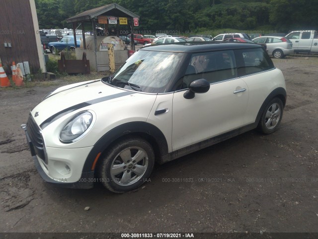 Photo 1 VIN: WMWXP5C31H3C64951 - MINI COOPER 