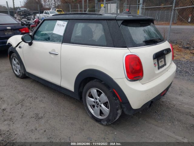 Photo 2 VIN: WMWXP5C34H3B15840 - MINI HARDTOP 