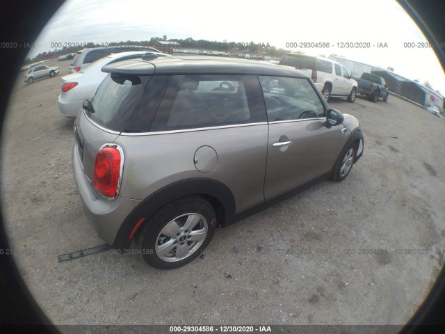 Photo 3 VIN: WMWXP5C36H3C64444 - MINI HARDTOP 2 DOOR 