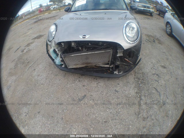 Photo 5 VIN: WMWXP5C36H3C64444 - MINI HARDTOP 2 DOOR 