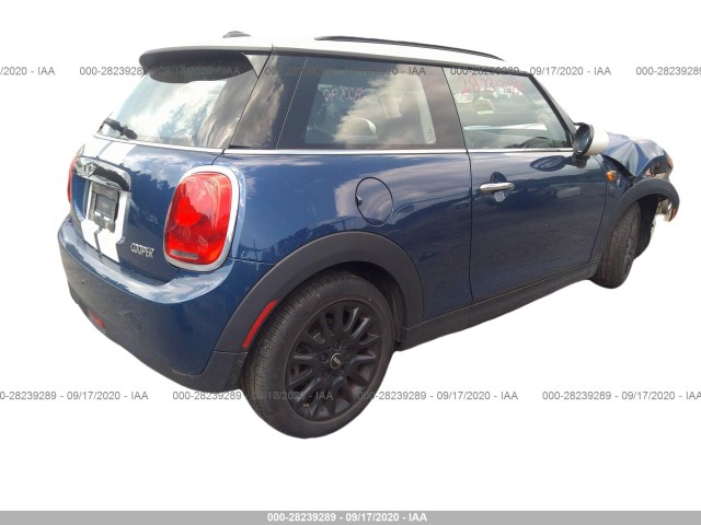 Photo 3 VIN: WMWXP5C36H3D01945 - MINI HARDTOP 2 DOOR 