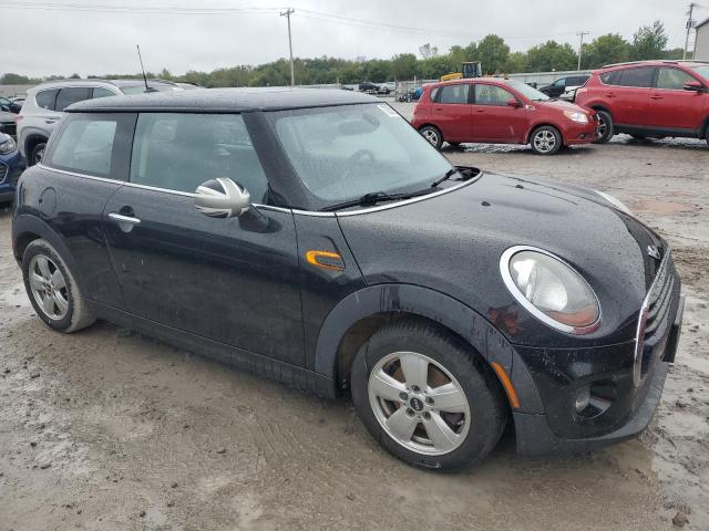 Photo 3 VIN: WMWXP5C38H2G60591 - MINI COOPER 