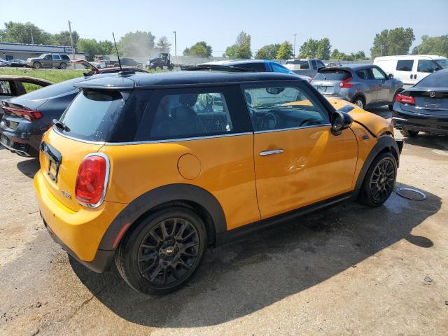 Photo 2 VIN: WMWXP5C3XH2F61545 - MINI COOPER 