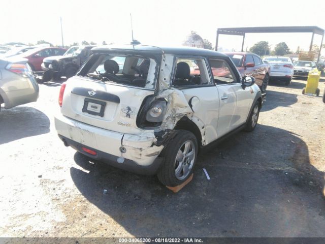 Photo 3 VIN: WMWXP5C3XH3C64897 - MINI HARDTOP 2 DOOR 