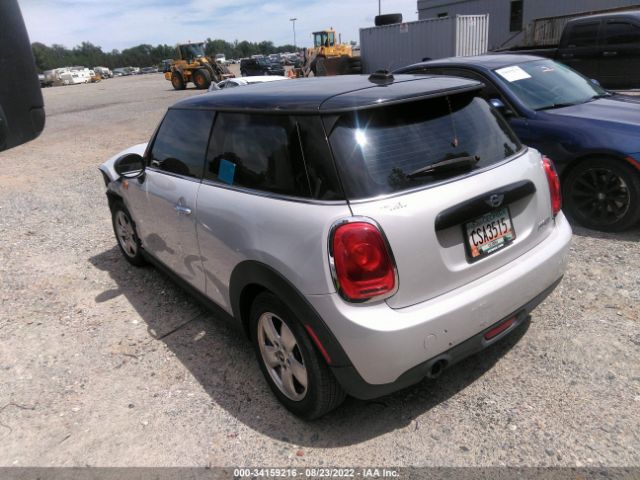 Photo 2 VIN: WMWXP5C50G2D14468 - MINI COOPER HARDTOP 