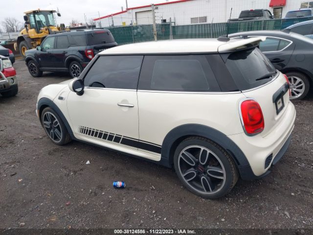 Photo 2 VIN: WMWXP5C50G3B77316 - MINI HARDTOP 