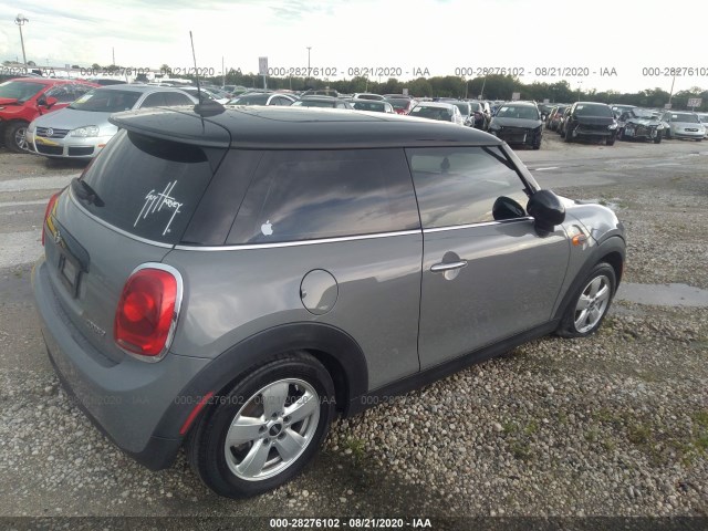 Photo 3 VIN: WMWXP5C50GT739325 - MINI COOPER HARDTOP 