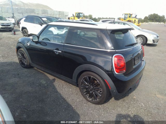 Photo 2 VIN: WMWXP5C51G2D13409 - MINI COOPER HARDTOP 