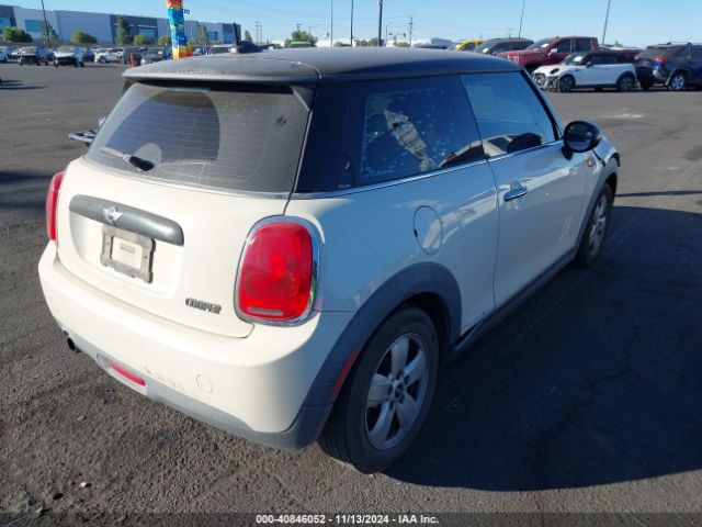 Photo 3 VIN: WMWXP5C51G2D15547 - MINI HARDTOP 