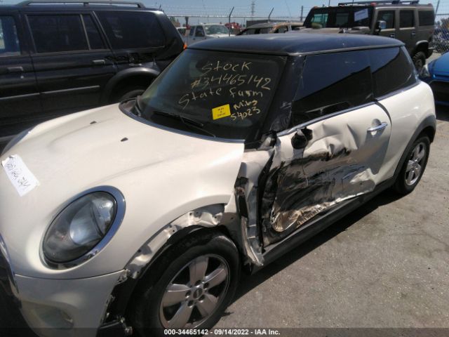 Photo 5 VIN: WMWXP5C51G3B76563 - MINI COOPER HARDTOP 