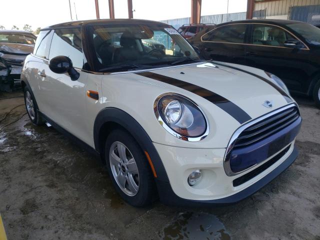 Photo 0 VIN: WMWXP5C51H2D16067 - MINI COOPER 