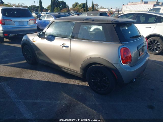 Photo 2 VIN: WMWXP5C51H3C63543 - MINI HARDTOP 