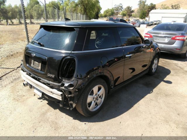 Photo 3 VIN: WMWXP5C52G2D14245 - MINI COOPER HARDTOP 