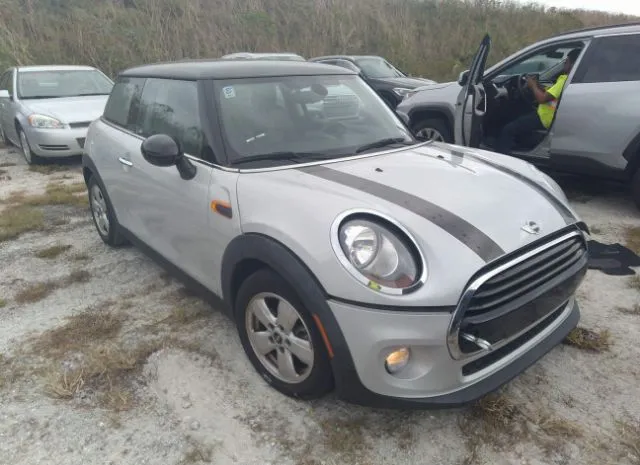 Photo 0 VIN: WMWXP5C52G2D15234 - MINI COOPER HARDTOP 