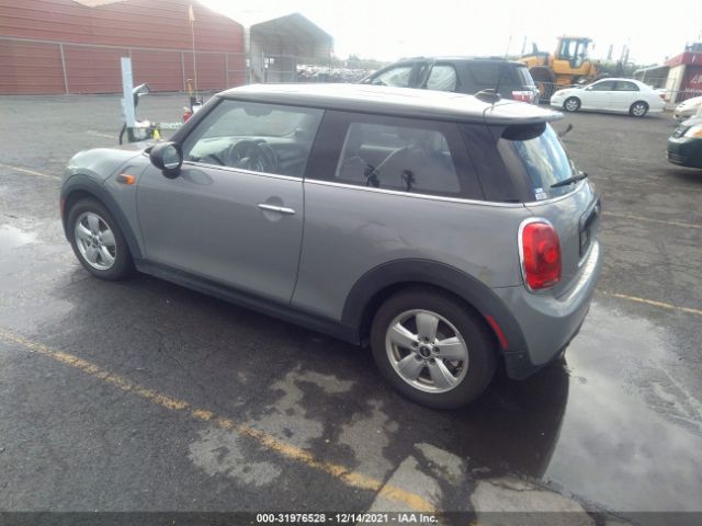 Photo 2 VIN: WMWXP5C53G3B14193 - MINI COOPER HARDTOP 