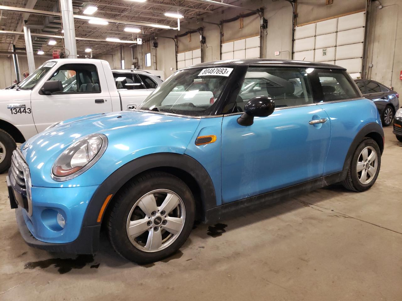 Photo 0 VIN: WMWXP5C53G3B77522 - MINI COOPER 