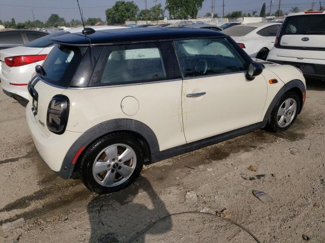 Photo 2 VIN: WMWXP5C53J2G63759 - MINI COOPER 