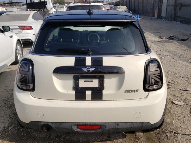 Photo 5 VIN: WMWXP5C53J2G63759 - MINI COOPER 