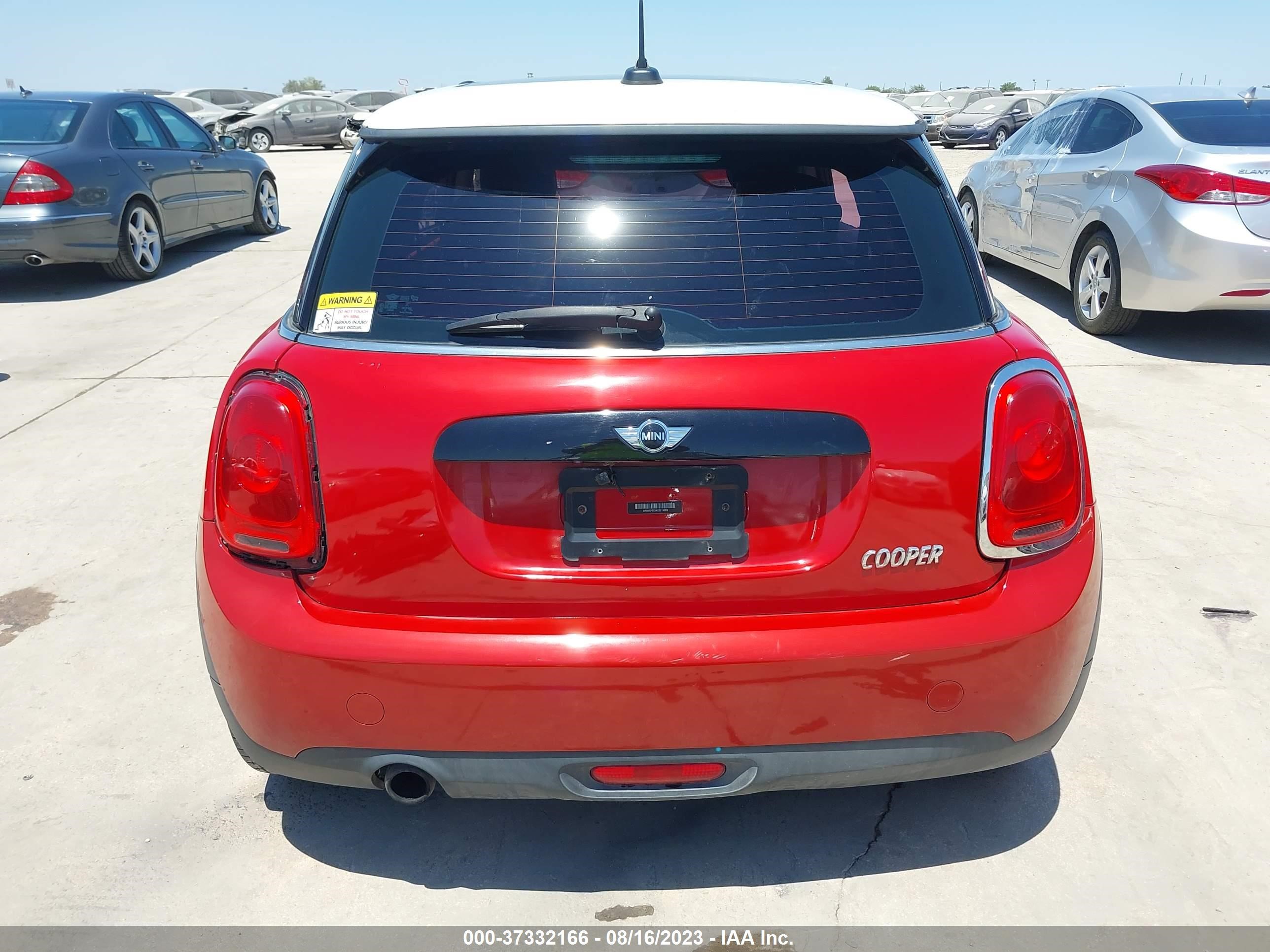 Photo 16 VIN: WMWXP5C54G3B14963 - MINI HARD TOP 