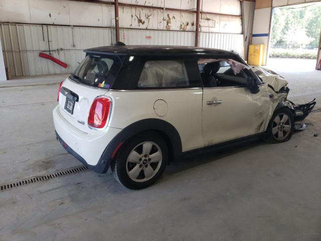 Photo 2 VIN: WMWXP5C54H3B77787 - MINI COOPER 