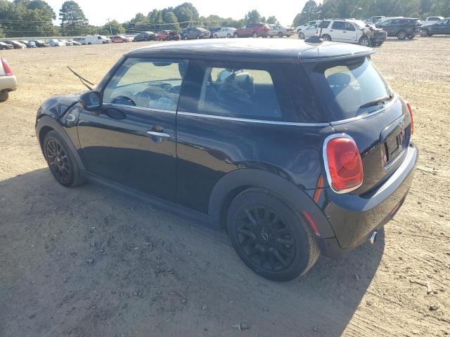 Photo 1 VIN: WMWXP5C54J2G62040 - MINI COOPER 