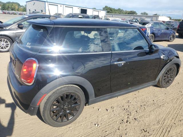 Photo 2 VIN: WMWXP5C54J2G62040 - MINI COOPER 