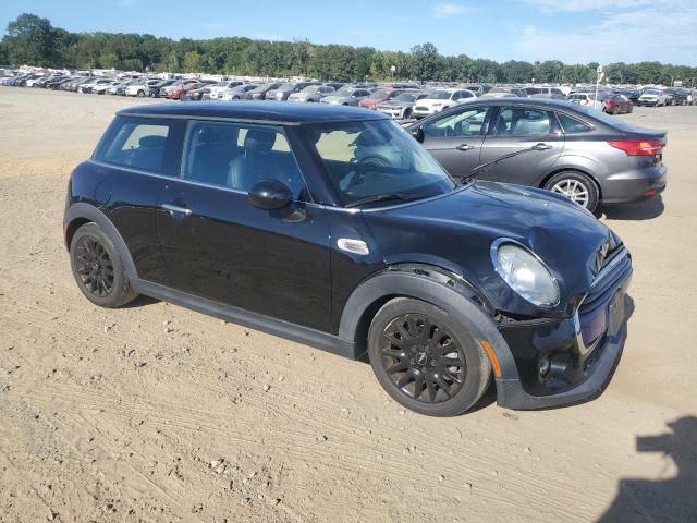 Photo 3 VIN: WMWXP5C54J2G62040 - MINI COOPER 