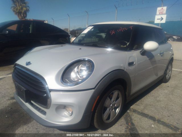 Photo 1 VIN: WMWXP5C55G2D14045 - MINI COOPER 