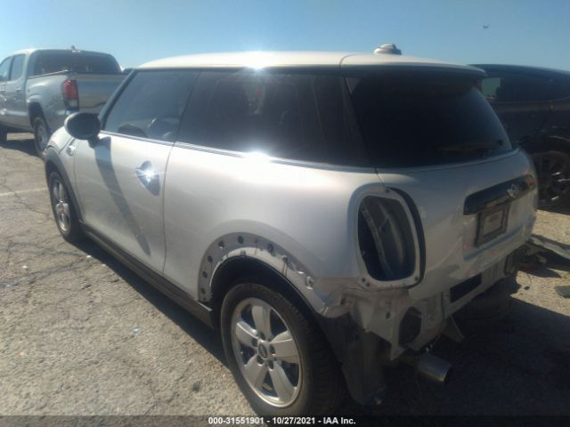 Photo 2 VIN: WMWXP5C55G2D14045 - MINI COOPER 