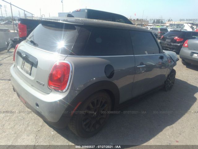 Photo 3 VIN: WMWXP5C55G3B14373 - MINI COOPER HARDTOP 