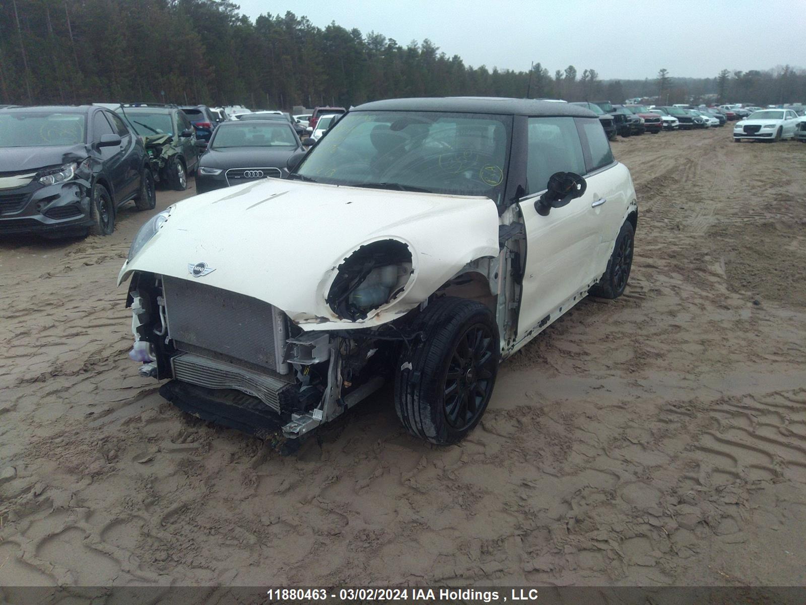 Photo 1 VIN: WMWXP5C56J2G64176 - MINI COOPER 