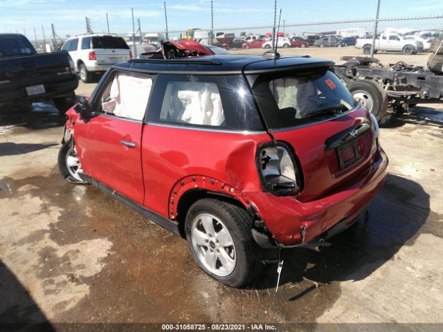 Photo 2 VIN: WMWXP5C57G2D14791 - MINI COOPER HARDTOP 