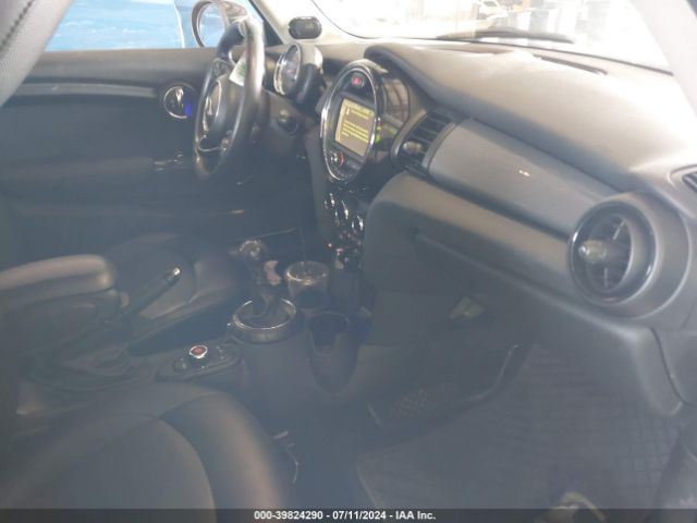 Photo 4 VIN: WMWXP5C57G3B15539 - MINI HARDTOP 