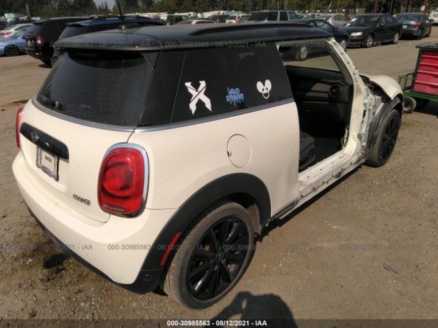 Photo 3 VIN: WMWXP5C57H3B15767 - MINI HARDTOP 2 DOOR 