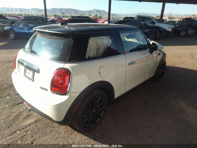 Photo 3 VIN: WMWXP5C57K2H97899 - MINI HARDTOP 2 DOOR 