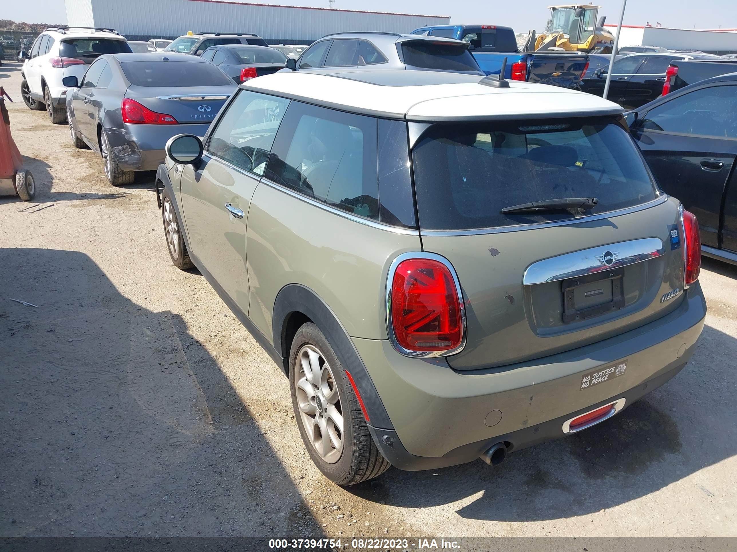 Photo 2 VIN: WMWXP5C57K2H97921 - MINI HARD TOP 