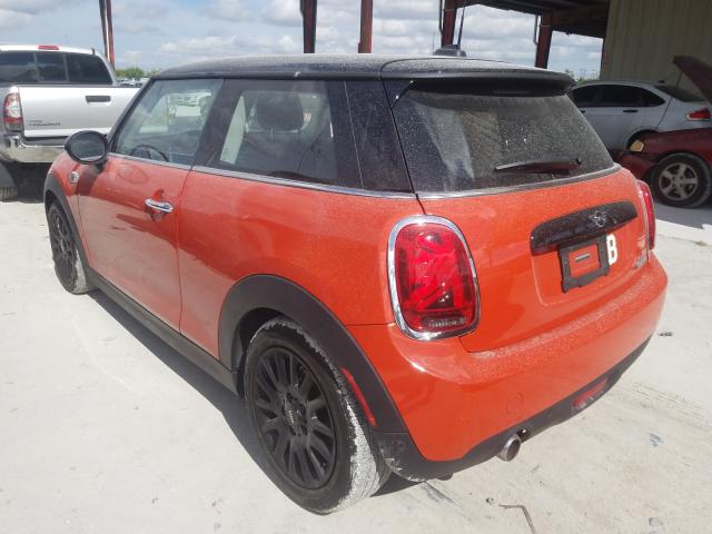 Photo 2 VIN: WMWXP5C57K2H97949 - MINI COOPER 