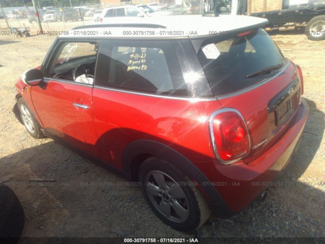 Photo 2 VIN: WMWXP5C58G3B76186 - MINI COOPER HARDTOP 